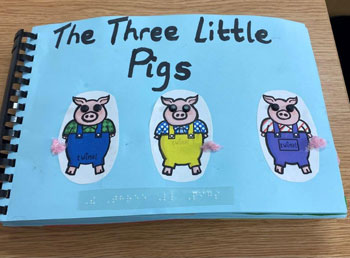 Three Little Pigs